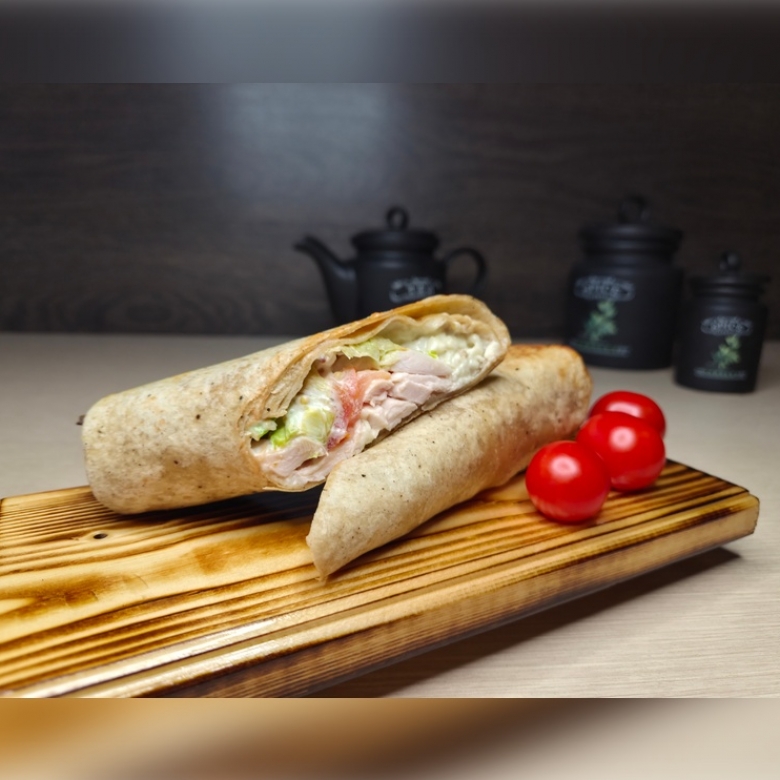 Ролл с курицей 